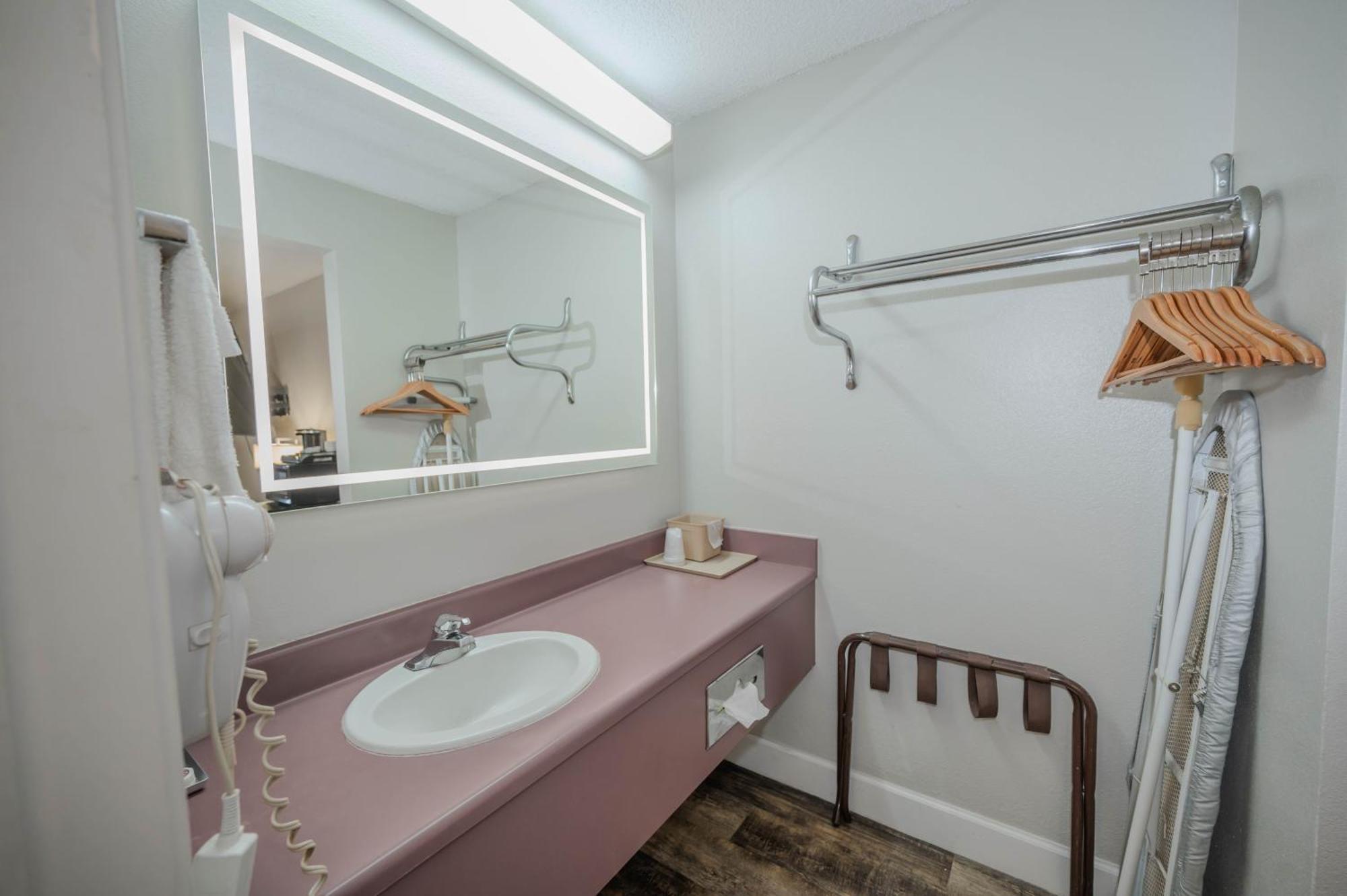 River Oak Inn Bandera Εξωτερικό φωτογραφία